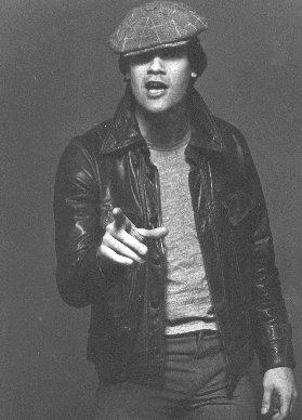 AMBASS.jpg (23534 bytes)